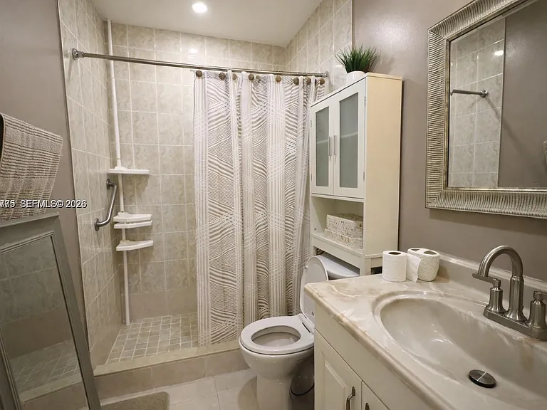 4306 SW 131st Ave — Photo 8