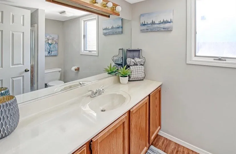 2 bed, 1638 sqft, $2,500 — Photo 2