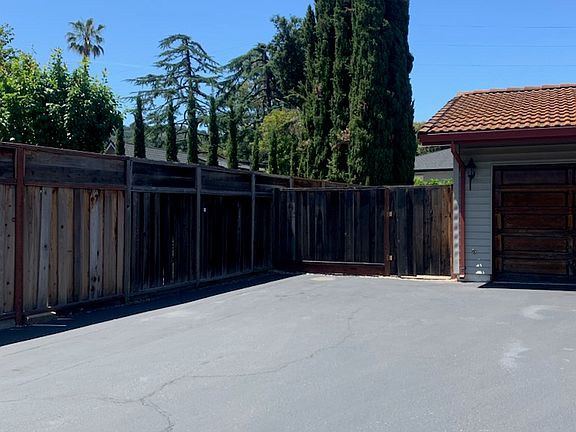 2nd image of 22467 Palm Ave