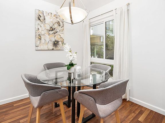 4th image of 350 N Civic Dr APT 101