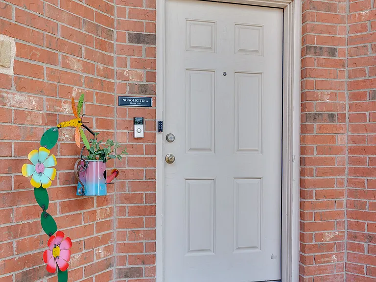 1105 Lone Pine Dr — Photo 26