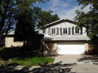 1825 S Oswego St, Aurora, CO 80012