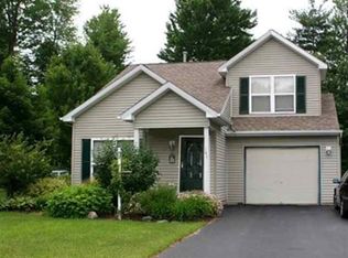 141 Goldfinch Ln, Ballston Spa, NY 12020