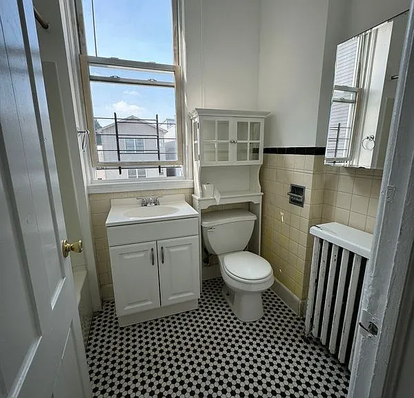 107 Poplar St #2 — Photo 7