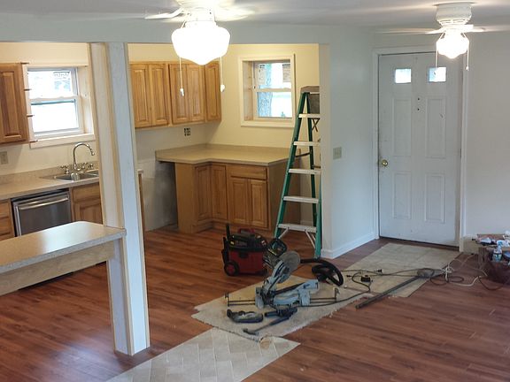 4th image of 21 North St