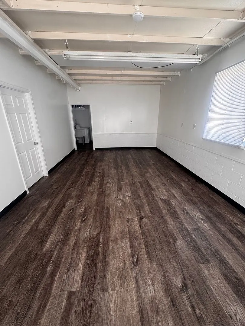 620 Edna Lane — Photo 3