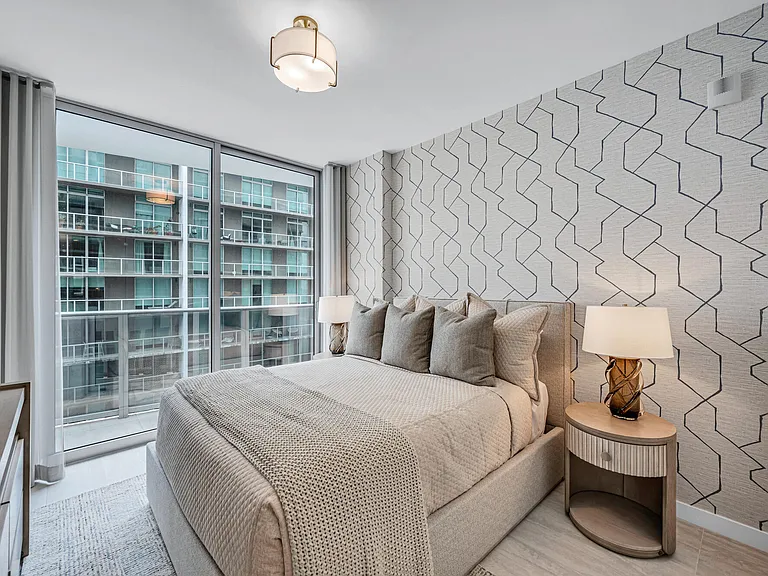 Model Bedroom