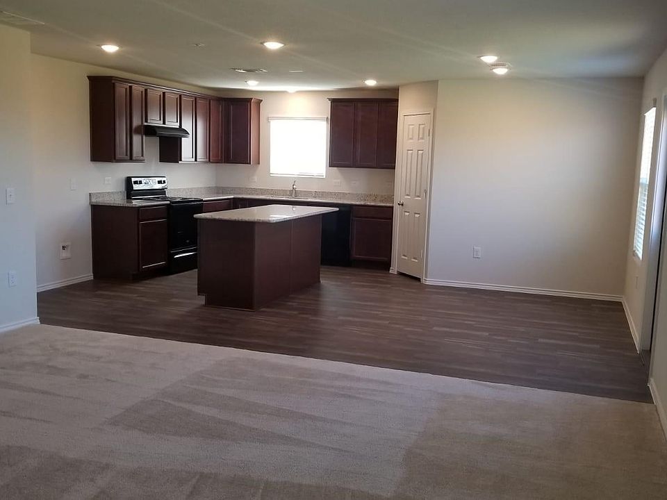 1st image of 1329 Waggoner Dr