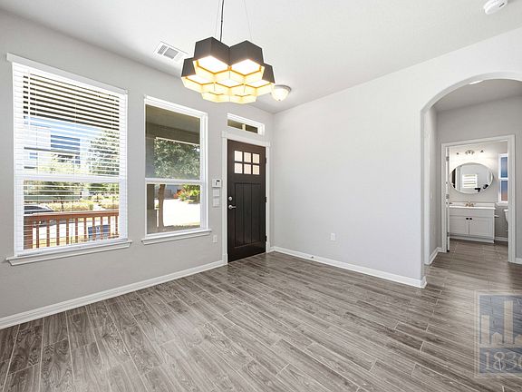 2nd image of 5916 Corrine Ln