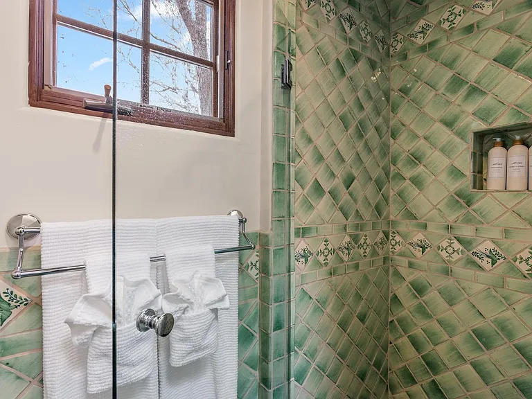 4 Primrose Cir — Photo 57