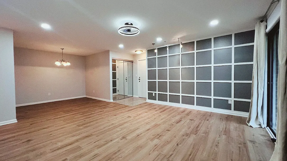 2 bed, 1030 sqft, $1,695 — Photo 2