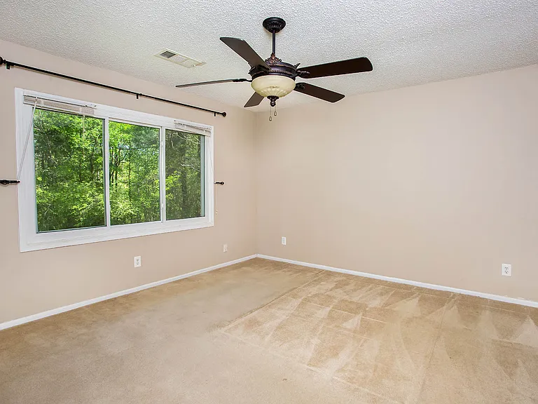 4641 Anastasia Ct SE — Photo 19