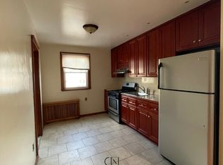 18-09 26th Ave #2, Astoria, NY 11102
