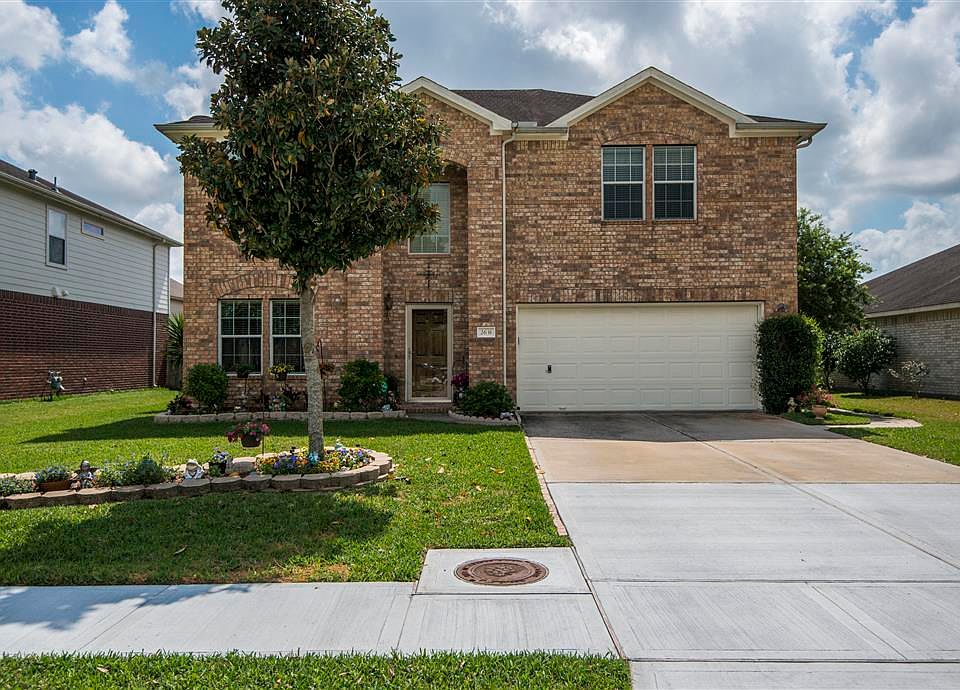 1st image of 2631 Brown Pelican Ln