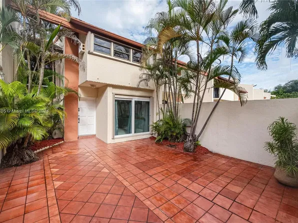 7710 SW 103rd Pl, Miami, FL 33173