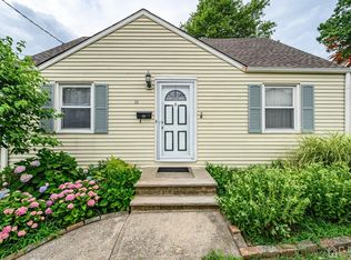 11 Wright St, Iselin, NJ 08830