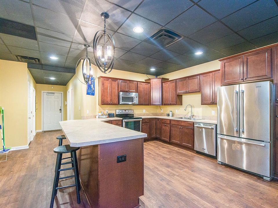 1st image of 217 Cedar St #217
