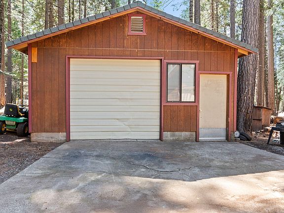 3rd image of 7722 Hidden Meadows Rd