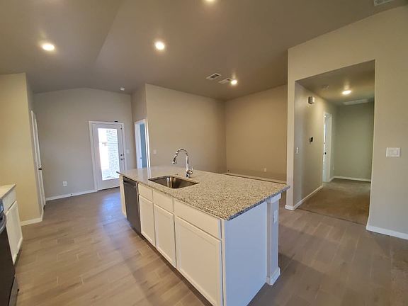 4th image of 3117 Urbana Pl