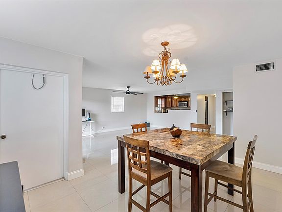 3rd image of 4154 NW 90th Avenue #201