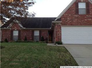817 Cedar Trace Cir, Hernando, MS 38632