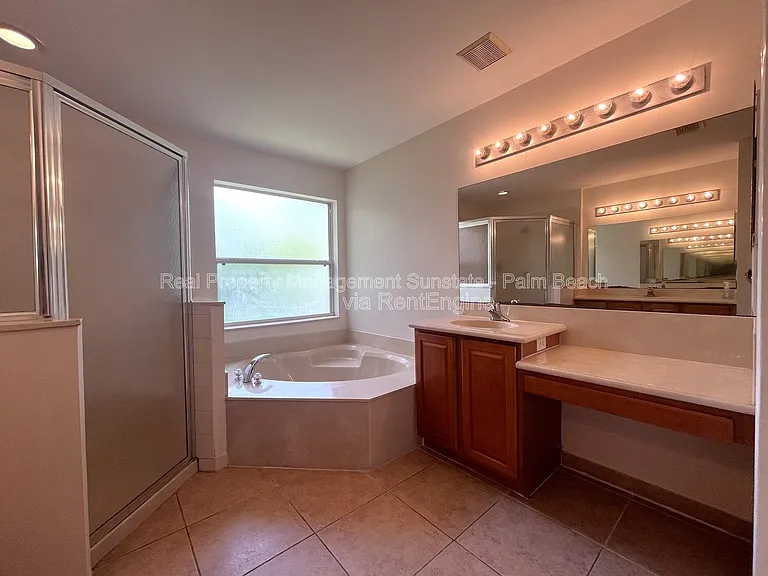 6786 Aliso Ave — Photo 22