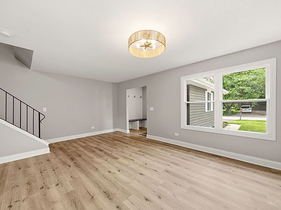 5th image of 1140 Brunswick Ln