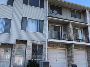 108 Vogel Loop, Staten Island, NY 10314