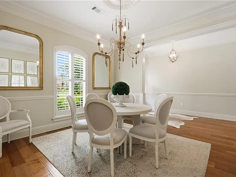 618 Millikens Bnd — Photo 4
