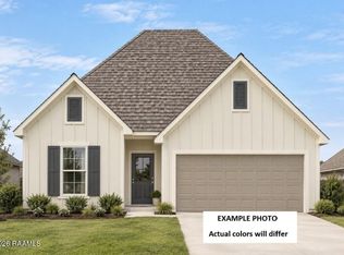 104 Saint Casimir Ct, Broussard, LA 70518