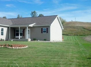 1731 Rivers Edge Dr SE, Minot, ND 58701