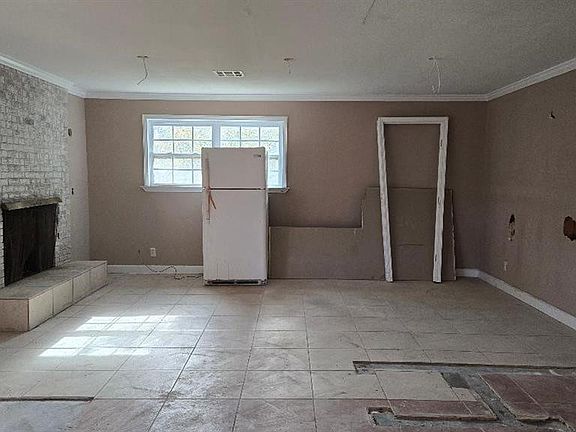 3rd image of 40763 Ranch Rd