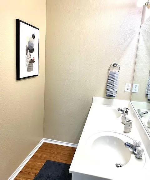 544 Marybeth Dr — Photo 9