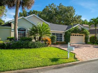 22009 Seashore Cir, Estero, FL 33928