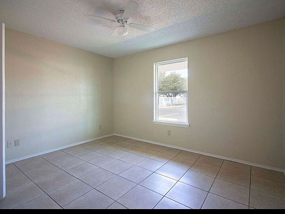 3rd image of 311 E Crockett Ave #33