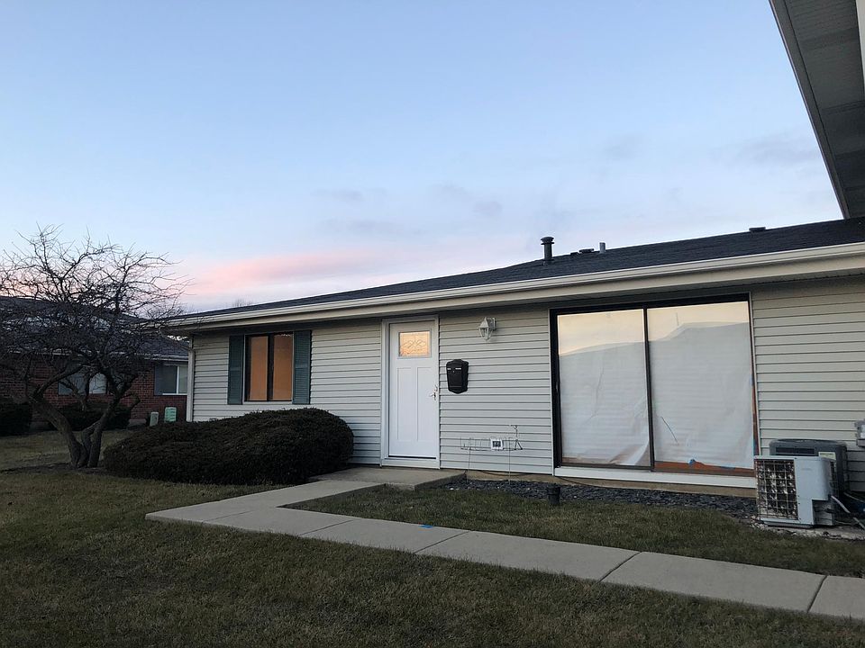 1st image of 238 Covehill Ct