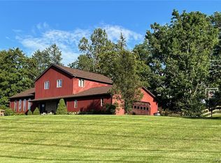 5065 Oakland Rd N, Slatington, PA 18080