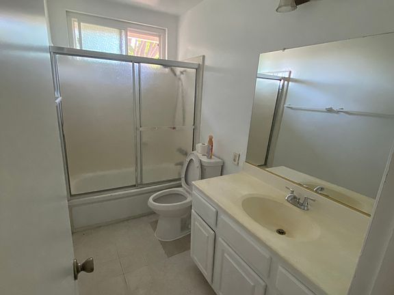 4th image of 8759 Duarte Rd