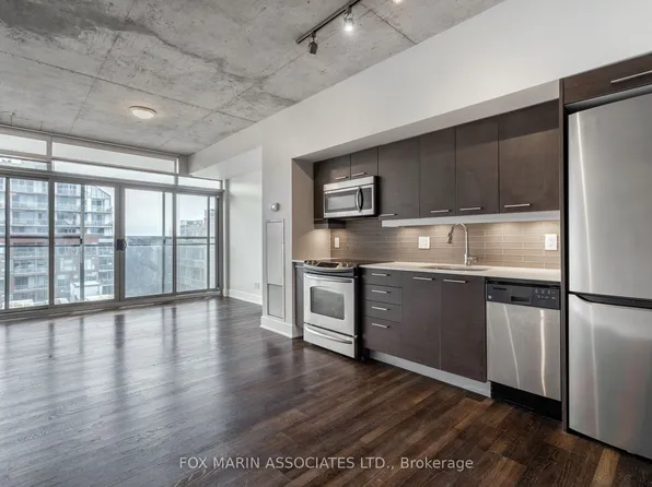 630 Queen St E #711, Toronto, ON M4M 1G3