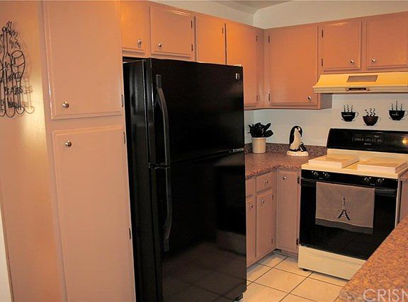 4th image of 14435 Plummer St Unit 30