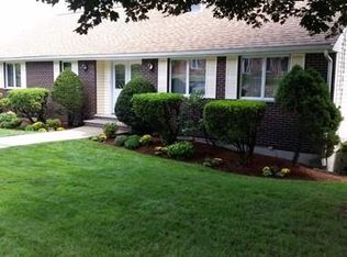 1 Heather St, Wilmington, MA 01803