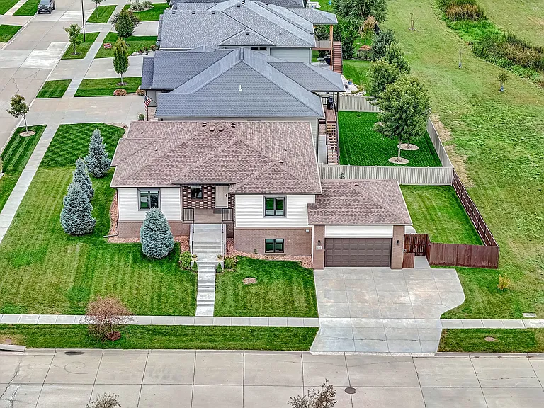 2961 Valley Stream Dr — Photo 56