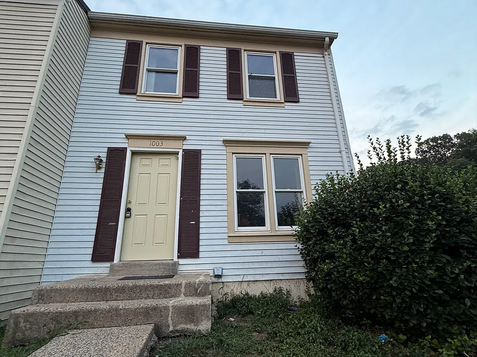 1003 Marsden Ct
