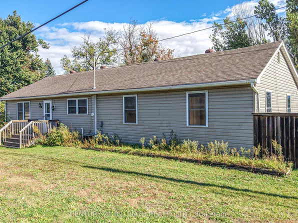 3323 Park Rd, Severn, ON L3V 0V9
