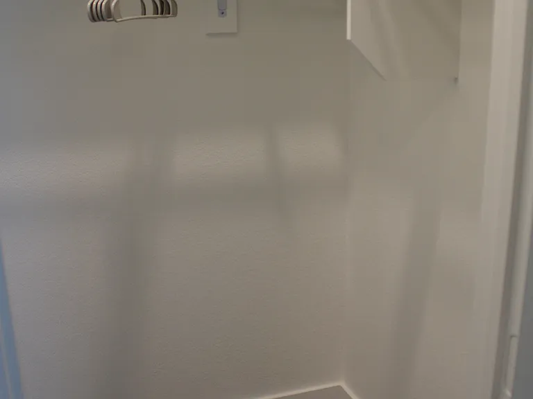805 Pelican Dr — Photo 3