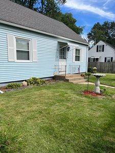 51 Stocker St, Springfield, MA, 01129