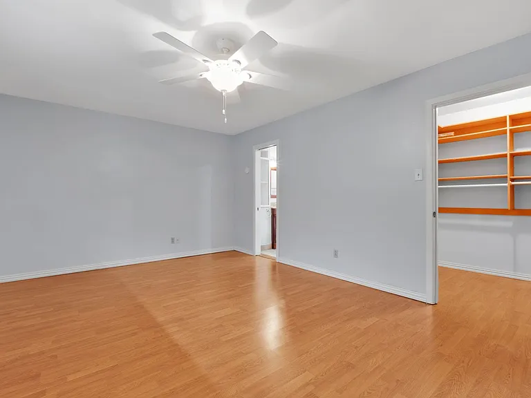 9827 Astronaut Dr — Photo 12
