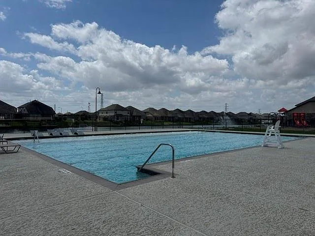 3831 W Alessano Ln — Photo 26