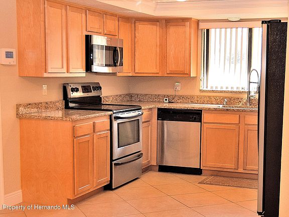 4th image of 9310 Mark Twain Ln