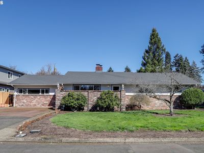 1943 Monterey Ln, Eugene, OR, 97401